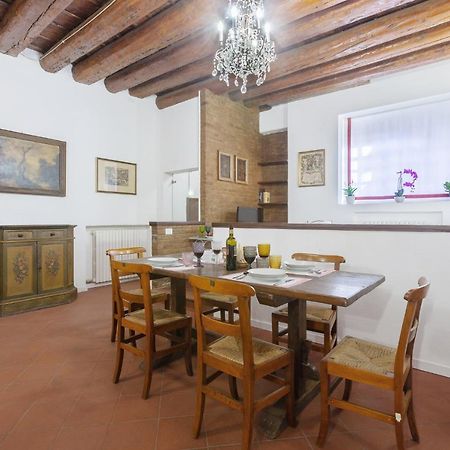 Center Ztl Lovely Apartment Ferrara Dış mekan fotoğraf