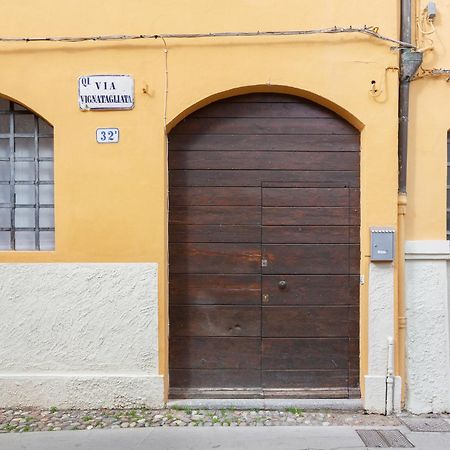 Center Ztl Lovely Apartment Ferrara Dış mekan fotoğraf