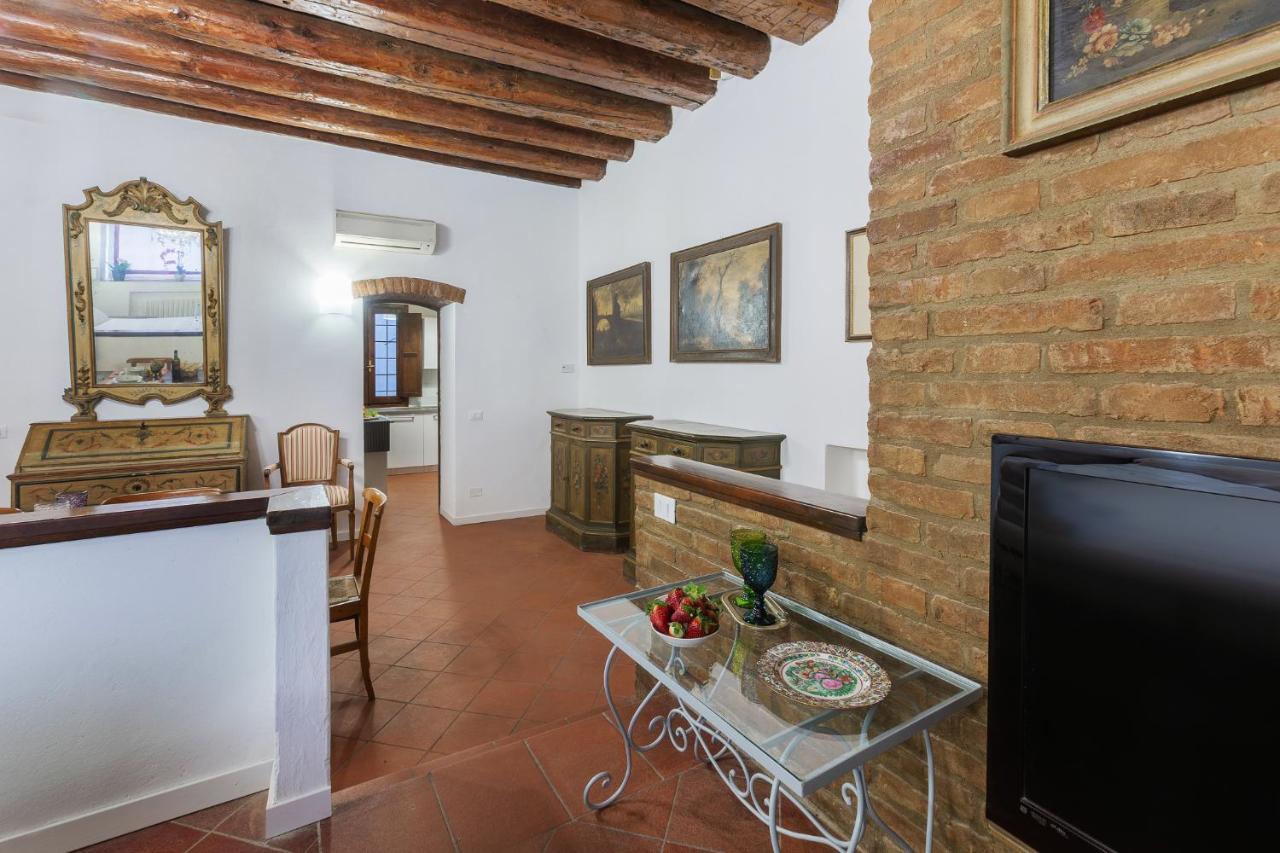 Center Ztl Lovely Apartment Ferrara Dış mekan fotoğraf