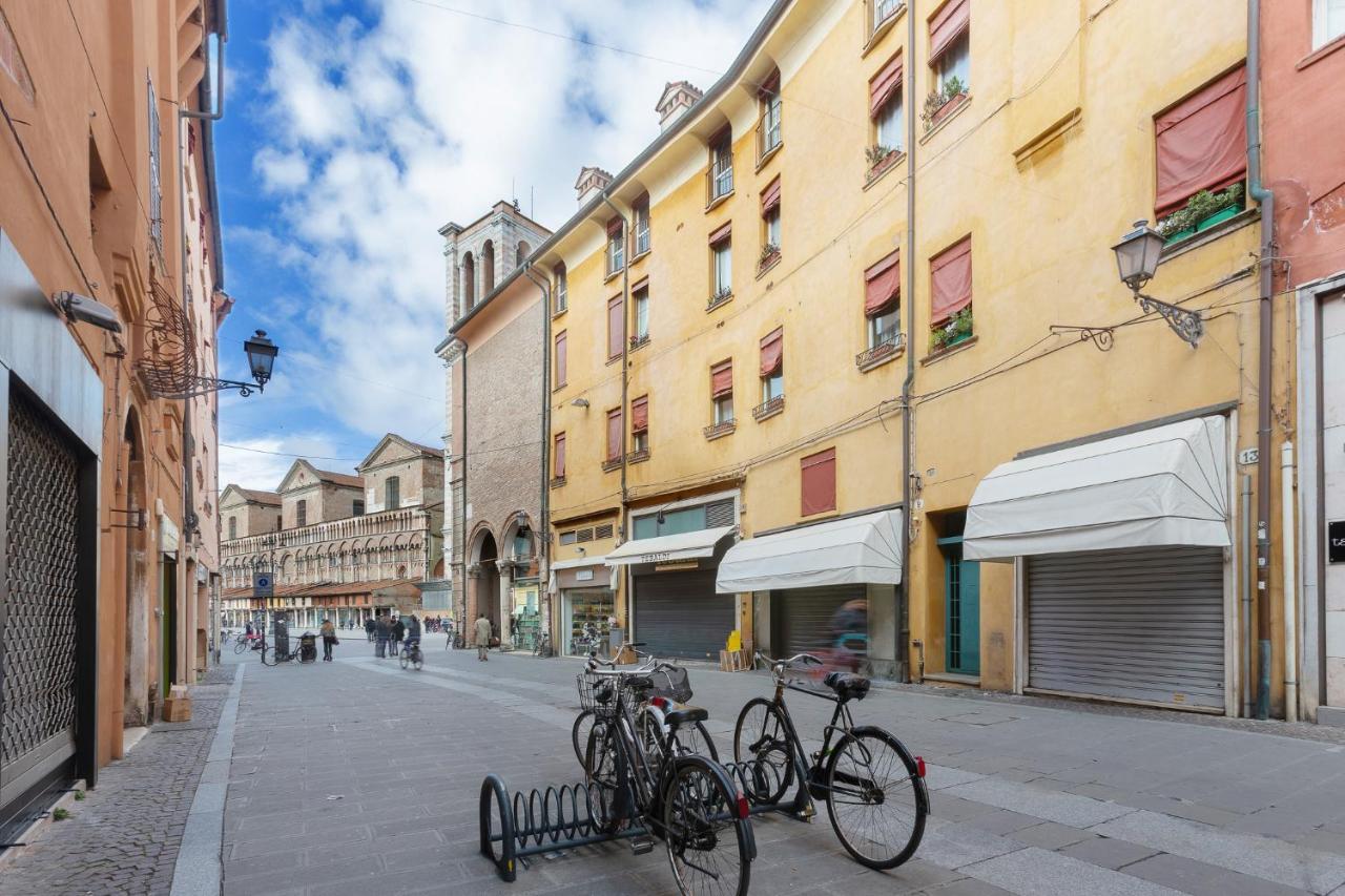 Center Ztl Lovely Apartment Ferrara Dış mekan fotoğraf